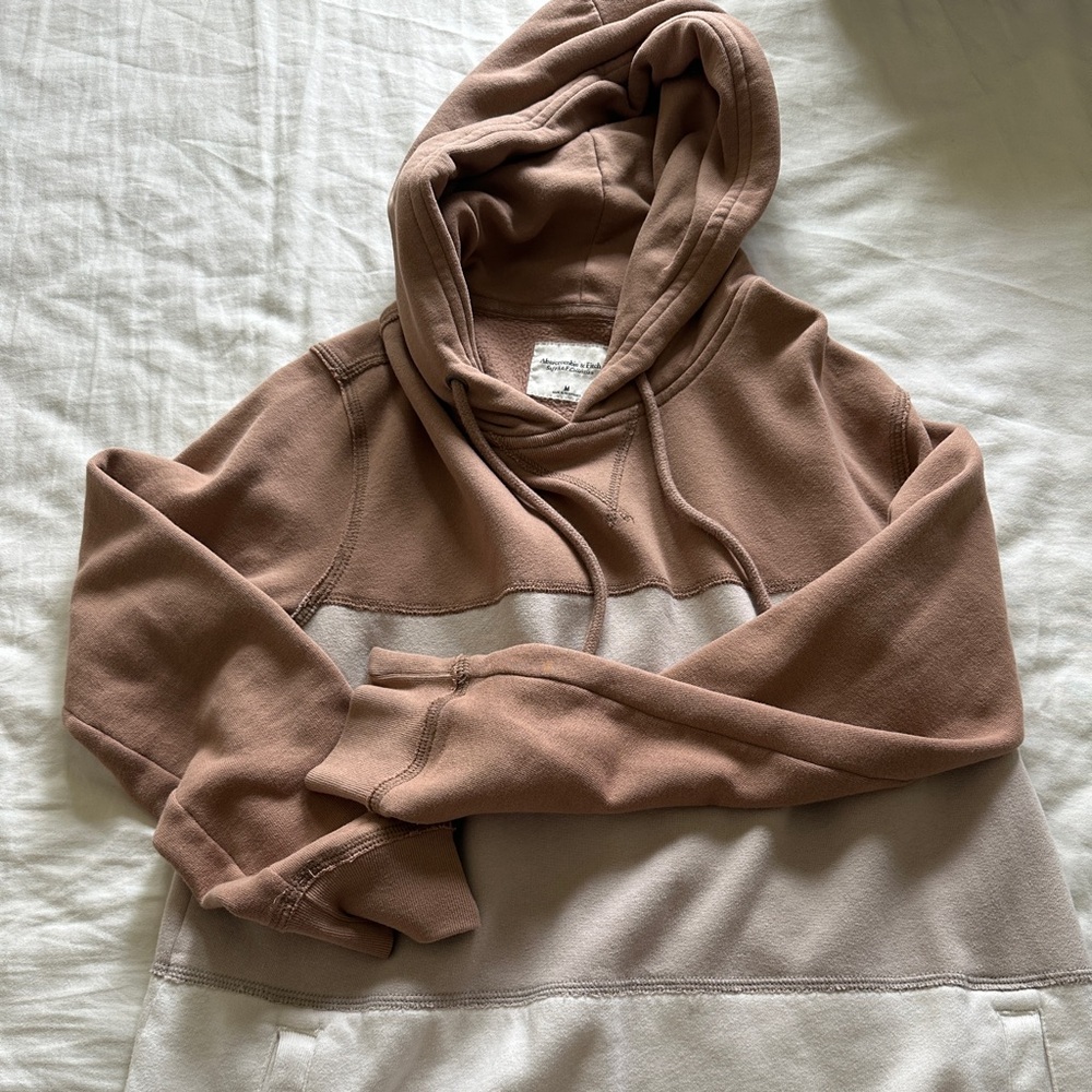 Used Abercrombie and Fitch sweater